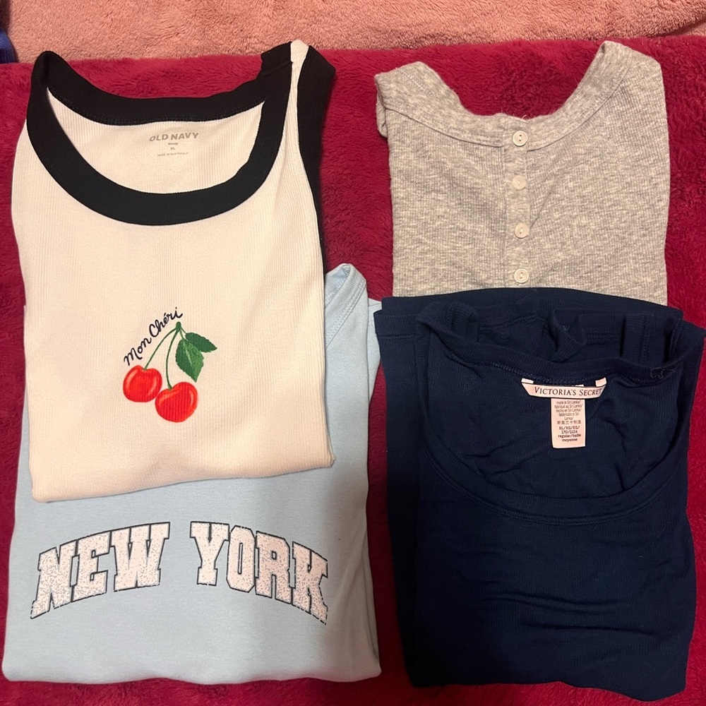 Crop Women’s Tees / Bundle of 4